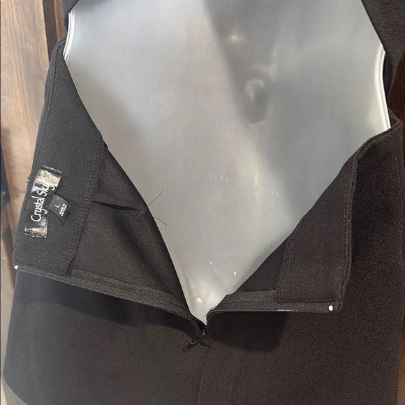 Chic Black V-Neck Romper open cross cross back Women’s Size L - Picture 4 of 8